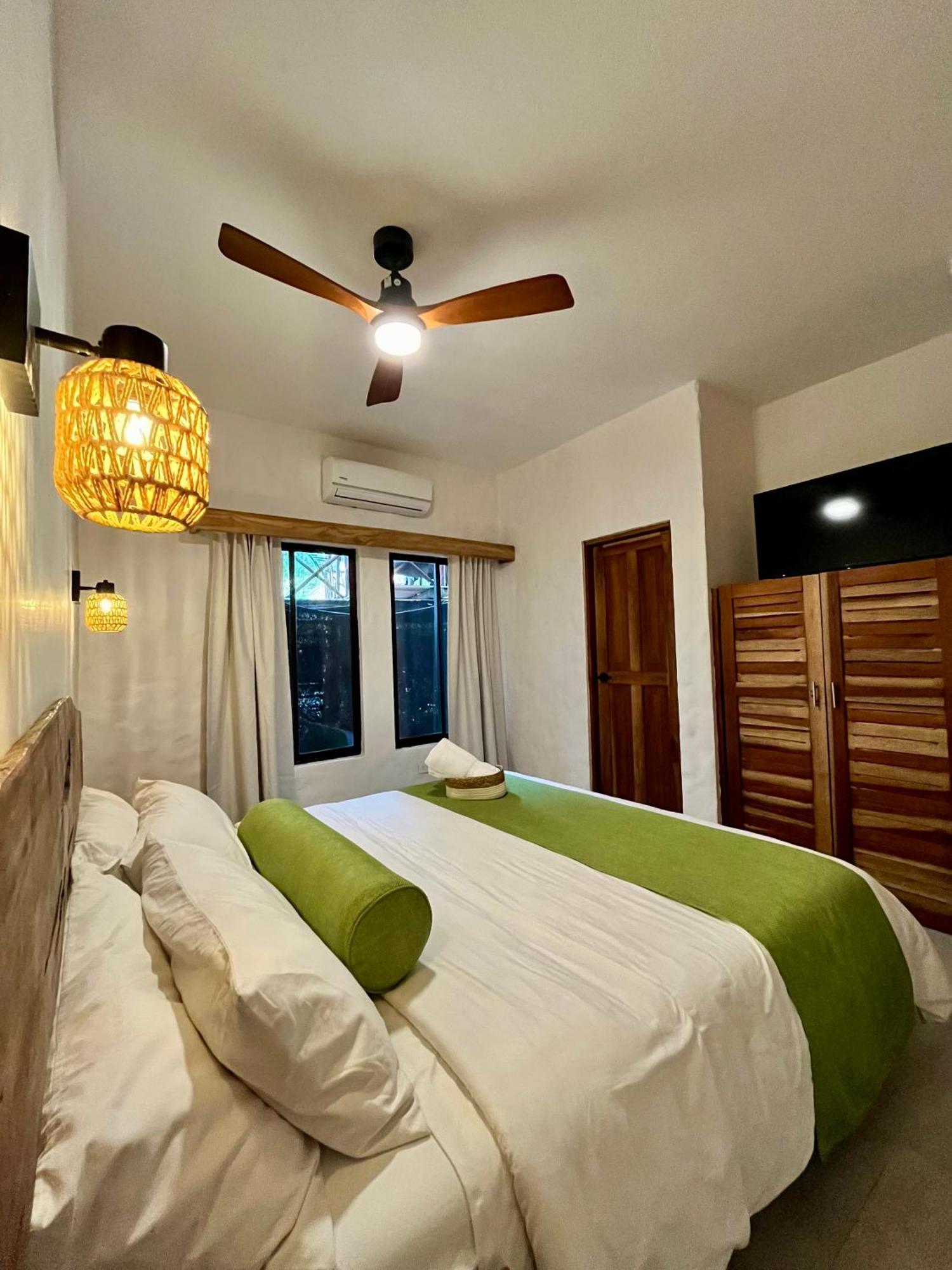 Hotel El Manglar ปลายา กรานเด ภายนอก รูปภาพ